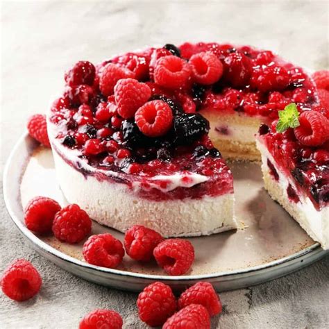 The Best Cheesecake Topping Ideas - My Kitchen Serenity