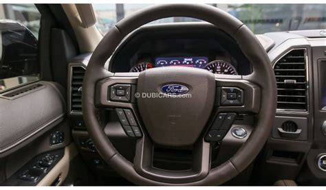 Used Ford Expedition Limited 2021 for sale in Dubai - 553435