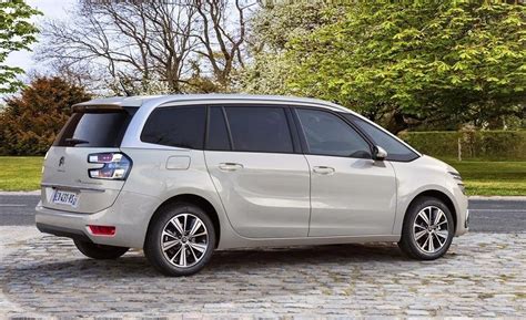 Farewell To The Citroën Grand C4 SpaceTourer In 2022, The Minivan Will Cease Production - Bullfrag