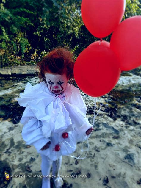 The Cutest DIY Pennywise Costume You Will Ever See