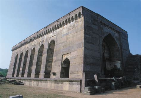 Warangal | Temples, Forts, History | Britannica