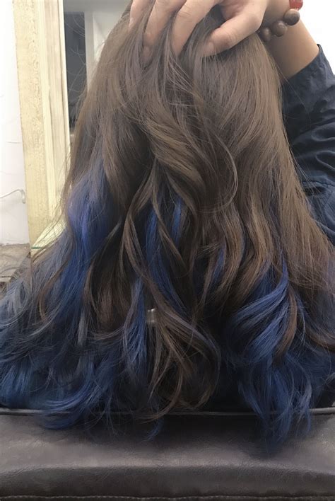 Pin by 吳瑞芳 on Color | Hair color underneath, Blue hair highlights, Hair streaks