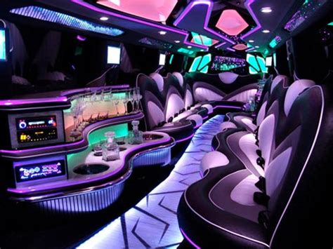 interior-of-range-rover-limo - Moonlight