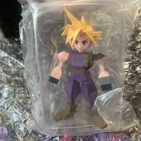 Final Fantasy VII Cloud Strife Polygon Mini Figure Statue w/ Box FF 7 Remake PS1 for Sale ...