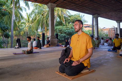 Isha Kriya Meditation: Philosophy, Techniques and Benefits