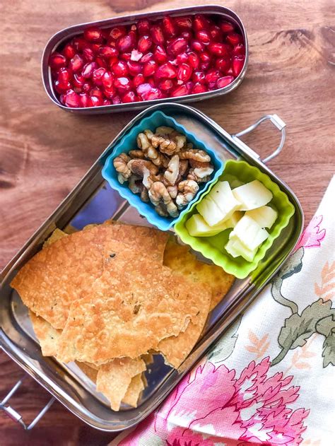 Kids Lunch Box Recipes: Methi Khakhra, Pomegranate, Walnuts & Cheese ...