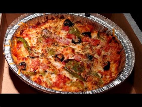 Pizza Hut: Oven-Baked Veggie Pasta Review - YouTube