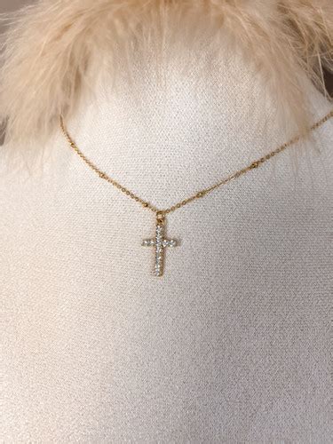 FAITH || Cross Necklace | VANYKA JEWELRY