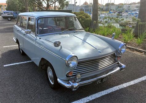 transpress nz: 1964 Morris Oxford Traveller