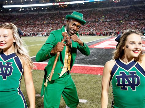 Notre Dame leprechaun: 2019 mascots blend tradition, progress - Sports Illustrated