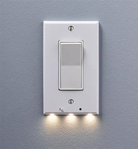 LED Rocker Switch Cover Plate - Lee Valley Tools