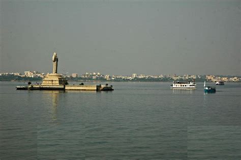 Beautiful Hyderabad City: Hussain Sagar Lake