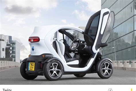 Renault Twizy Price and Specification | Electrifying