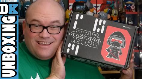 Star Wars Smuggler’s Bounty Unboxing – DisKingdom.com