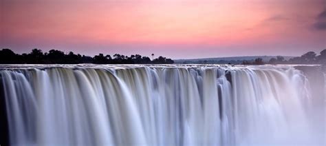 Victoria Falls Guide: 10 Facts Not to Miss Before Visiting - TourRadar