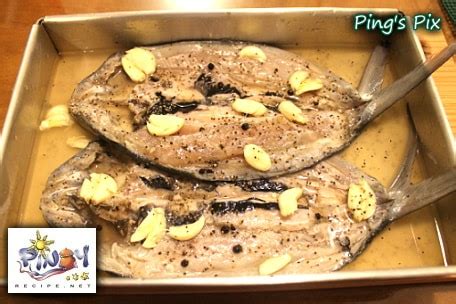 Daing na Bangus Recipe (Milkfish Marinated in Vinegar and Garlic) - Filipino Recipes Portal