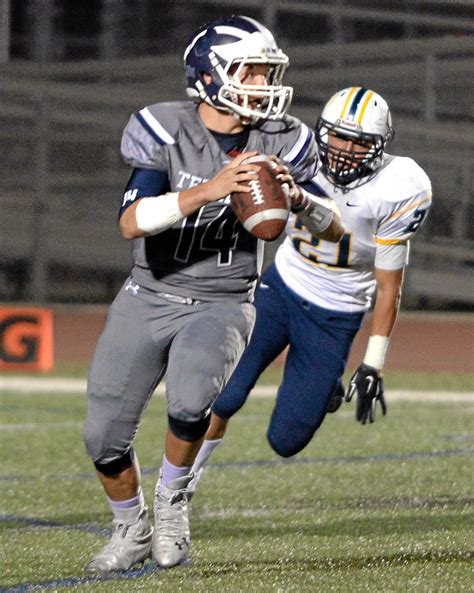 Redlands High football ends season on high note – Redlands Daily Facts