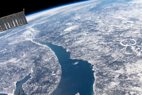 Manicouagan Impact Crater from Space Station | WordlessTech