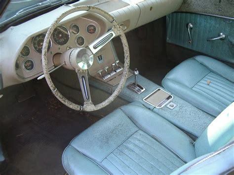 avanti interior | Barn Finds