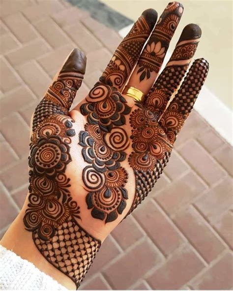 Front hand Mehndi Design - Top 50 Designs! - Baggout