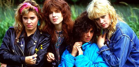 30 Fascinating Photos of The Bangles in All Their '80s Glory ~ Vintage Everyday