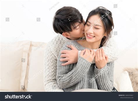 35,970 Asia Romantic Couple Stock Photos, Images & Photography | Shutterstock