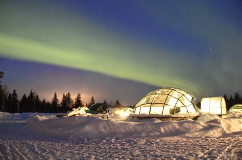 Jamie: Amazing Northern Lights at the Glass Igloo Village