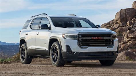 2022 GMC Acadia AT4 | Model Details | Mid-Size Off-Road SUV