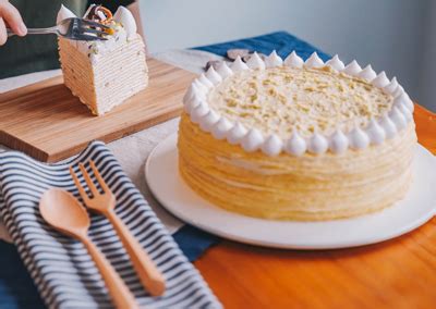 Durian Crepe Cake | Royaldecrepe