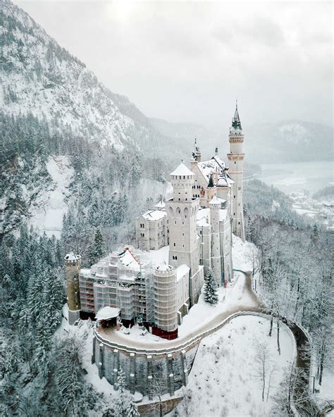 A Guide To Visiting Neuschwanstein Castle in Germany - Find Us Lost