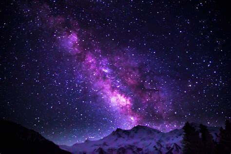 File:Milky Way Galaxy shimmering over Nanga Parbat, Pakistan.jpg ...