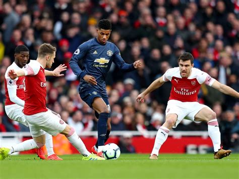 Arsenal vs Manchester United Preview, Tips and Odds - Sportingpedia - Latest Sports News From ...