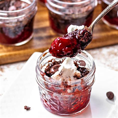 20 Ways to Enjoy Dessert in a Jar - Life, Love, and Good Food