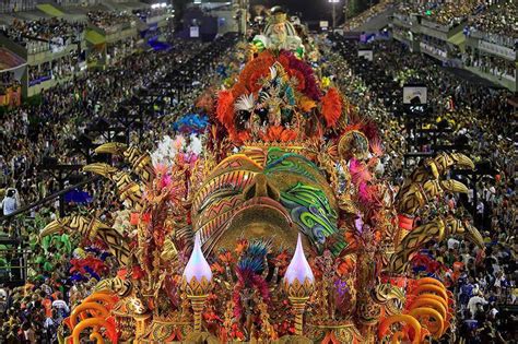 The Rio De Janeiro Carnival Proves That Brazil Can Party