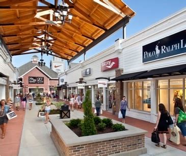 Merrimack Premium Outlets - Office du tourisme des USA