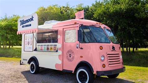 Ice Cream Truck Ideas: Examples Of Ice Cream Truck Ideas - Dump Truck