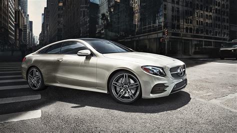 Mercedes-Benz Coupes vs. Sedans: What’s the Difference? | Mercedes-Benz ...