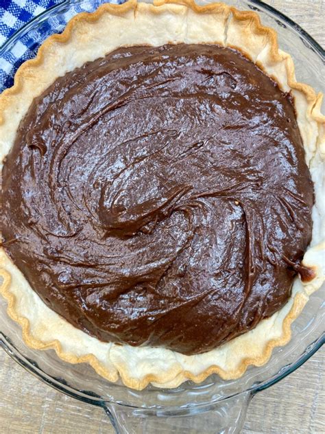 Homemade Old Fashioned Chocolate Pie Recipe - Back To My Southern Roots