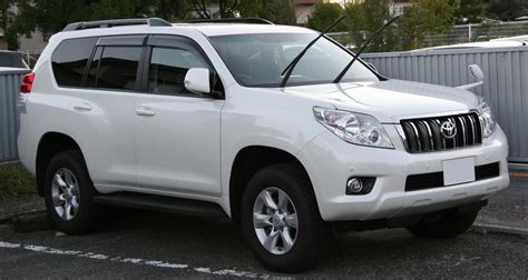 File:Toyota Land Cruiser Prado 150.jpg - Wikimedia Commons