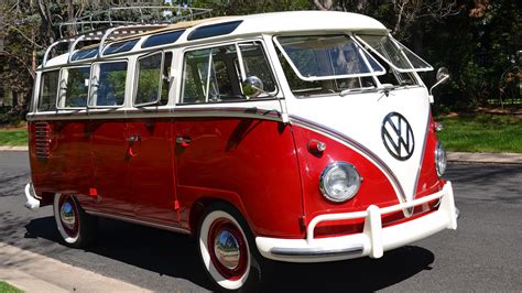 1960 Volkswagen 23-Window Samba Bus | S81 | Denver 2017