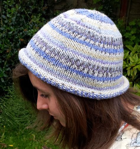 Free Crochet Pattern Hat with Brim for Summer Knitted Rolled Brim Beanie Hat Free Beginners ...