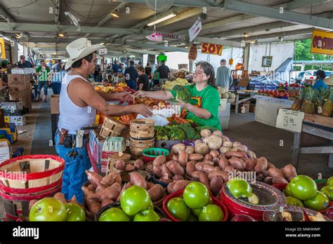 Flea Market Florida Stock Photos & Flea Market Florida Stock Images - Alamy