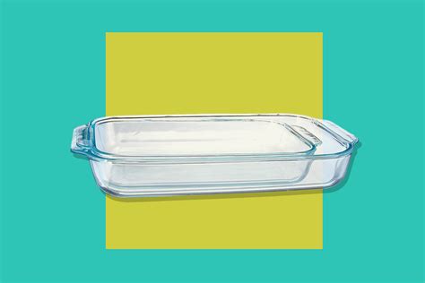 I've Had These Pyrex Baking Dishes for 7+ Years, and Right Now They're Just $10 Apiece at Amazon