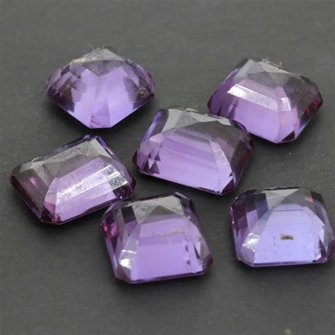 Loose 110.67 CT Synthetic Corundum Gemstones | EBTH