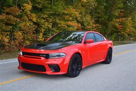 2020 Dodge Charger SRT Hellcat Widebody Review - GTspirit