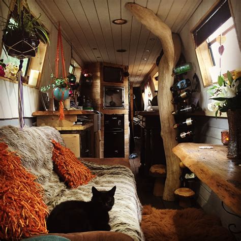 Anzi's Whimsical World Welcome! About * | Boat house interior, House boat, Houseboat living