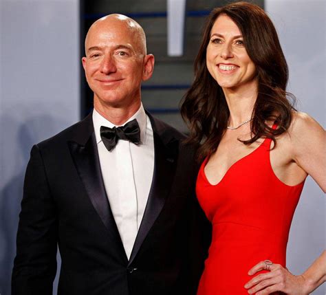 Amazon Founder Jeff Bezos And Wife Divorcing After 25 Years - TechLife ...