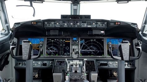 Boeing's 737 Max 10 may not be approved by FAA until summer 2023 ...