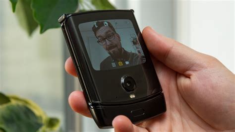 Motorola Razr (2019) review | TechRadar