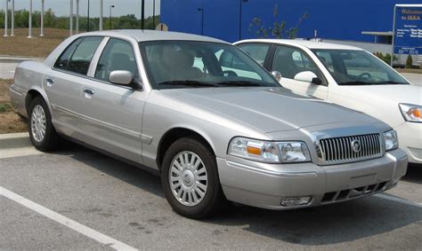 Mercury Grand Marquis - Information and photos - MOMENTcar